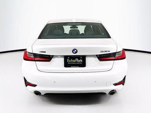 2021 BMW 330 xDrive