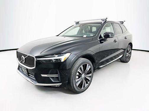 2022 Volvo XC60 B6 Inscription