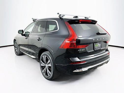 2022 Volvo XC60 B6 Inscription