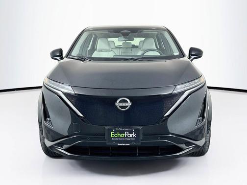 Black Diamond Pearl 2023 Nissan ARIYA ENGAGE