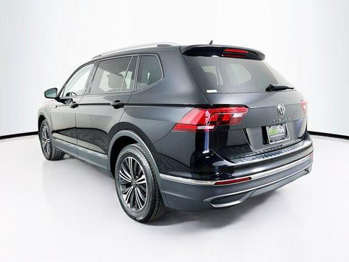 2024 Volkswagen Tiguan 2.0T Wolfsburg Edition