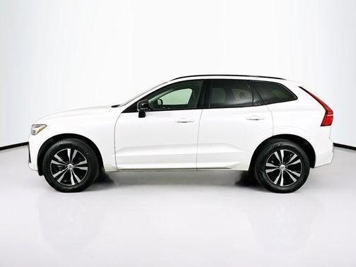 2025 Volvo XC60 B5 Core