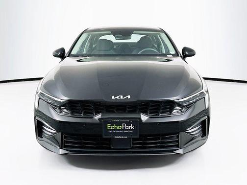 Aurora Black Pearl 2025 Kia K5 LXS