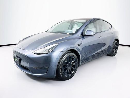 Gray 2022 Tesla Model Y Long Range