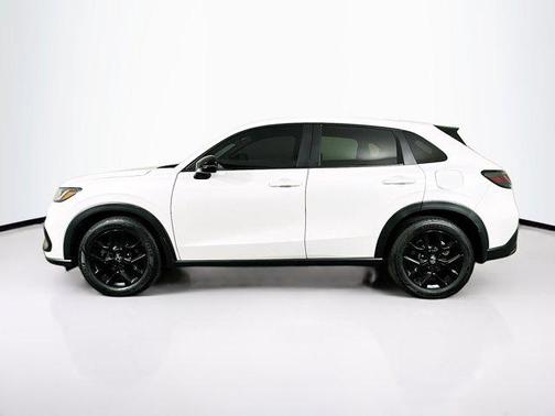 Platinum White Pearl 2023 Honda HR-V AWD Sport