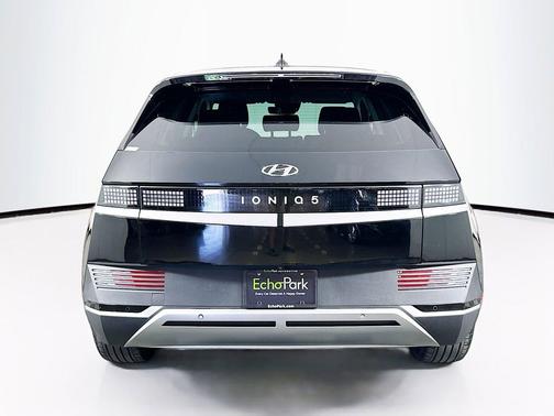 Abyss Black 2024 Hyundai IONIQ 5 SEL