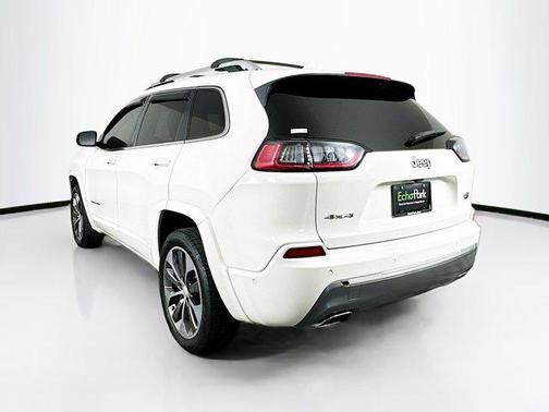 2019 Jeep Cherokee Overland