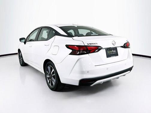 2024 Nissan Versa 1.6 SV