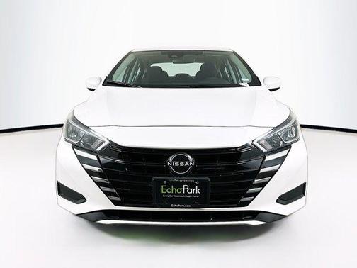 2024 Nissan Versa 1.6 SV