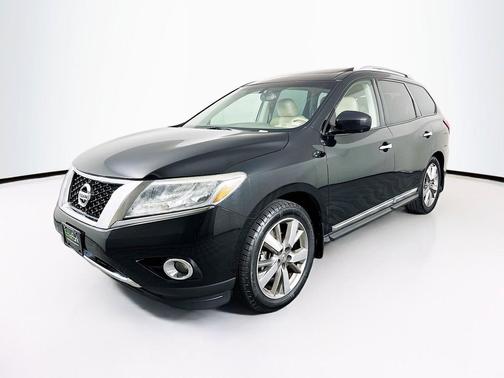 Magnetic Black 2015 Nissan Pathfinder Platinum