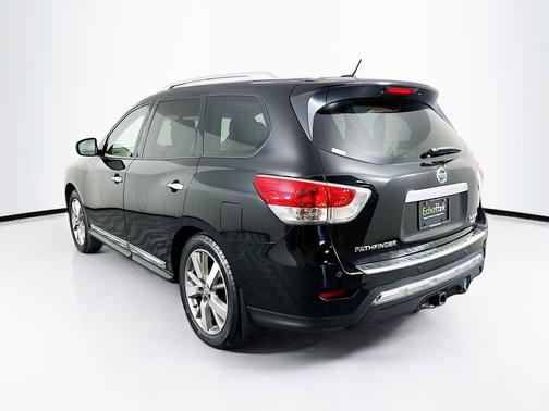 Magnetic Black 2015 Nissan Pathfinder Platinum