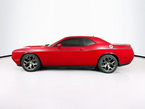 2015 Dodge Challenger SXT Plus