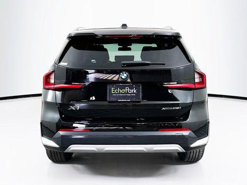 Jet Black 2025 BMW X1 xDrive28i