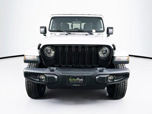 2021 Jeep Gladiator Willys 4x4