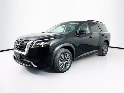 2025 Nissan Pathfinder SV FWD