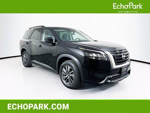 2025 Nissan Pathfinder SV FWD