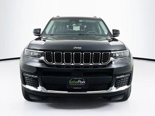 Diamond Black Crystal Pearlcoat 2023 Jeep Grand Cherokee L Limited