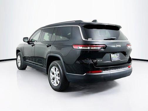 Diamond Black Crystal Pearlcoat 2023 Jeep Grand Cherokee L Limited