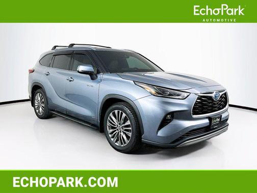 2021 Toyota Highlander Hybrid Platinum