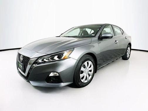 2020 Nissan Altima 2.5 SV