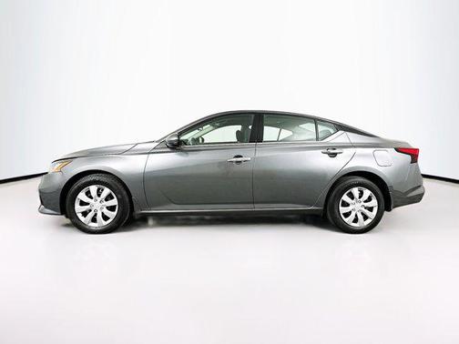 2020 Nissan Altima 2.5 SV
