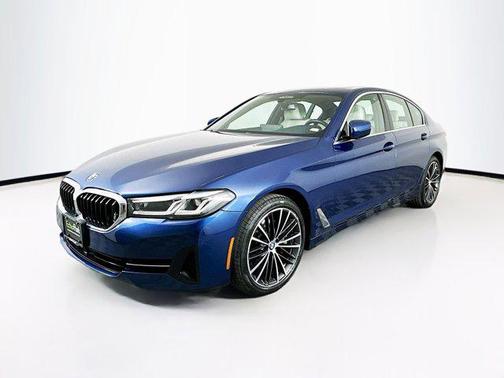 2022 BMW 530 i