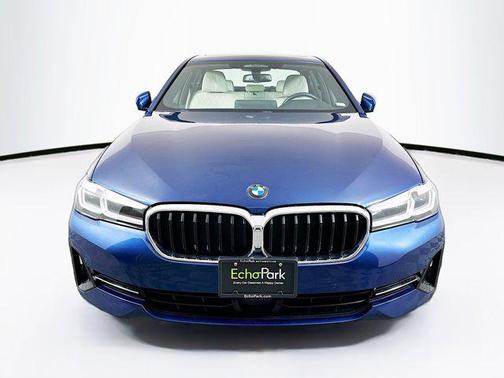 2022 BMW 530 i