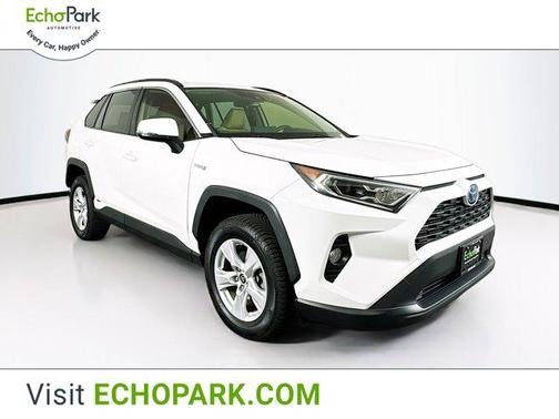2020 Toyota RAV4 Hybrid XLE