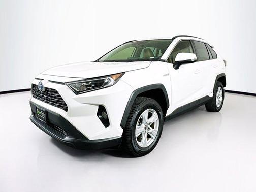 2020 Toyota RAV4 Hybrid XLE