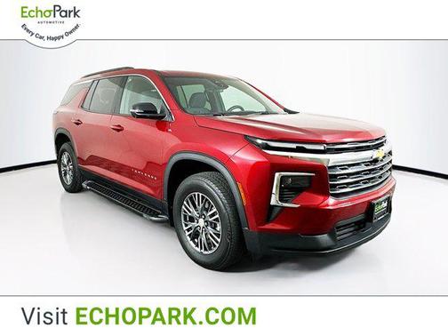 2024 Chevrolet Traverse LT