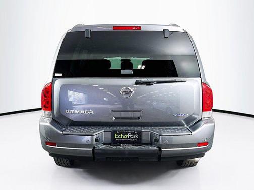 2015 Nissan Armada SV