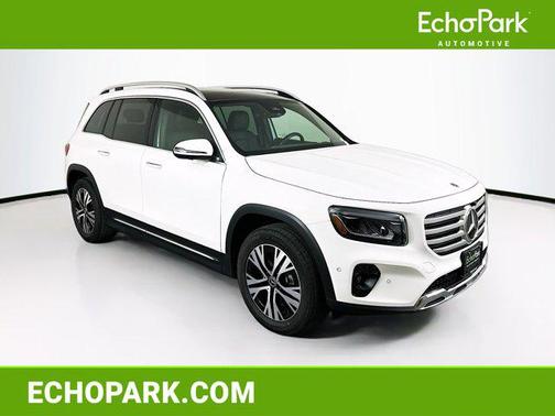 Polar White 2025 Mercedes-Benz GLB 250 4MATIC