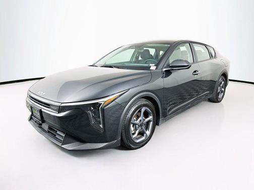 Interstellar Gray 2025 Kia K4 LXS