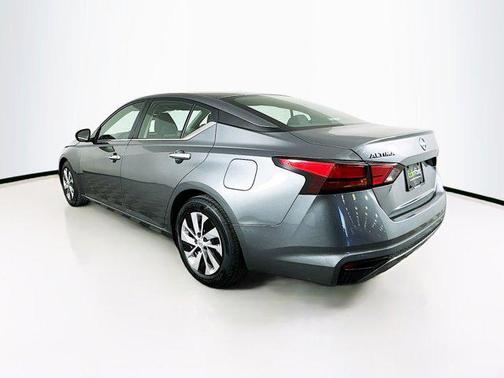 2023 Nissan Altima S FWD