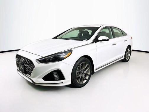2018 Hyundai SONATA Limited 2.0T