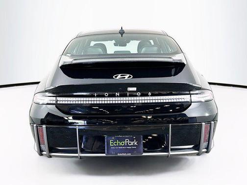 Onyx Black 2024 Hyundai IONIQ 6 SE