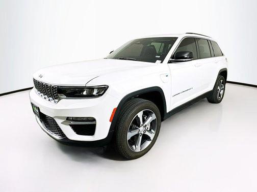 2022 Jeep Grand Cherokee 4xe Base