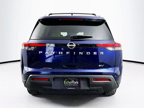 2024 Nissan Pathfinder SV FWD