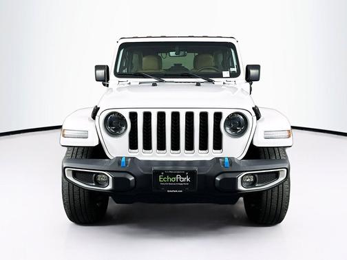 Bright White Clearcoat 2023 Jeep Wrangler 4xe Sahara