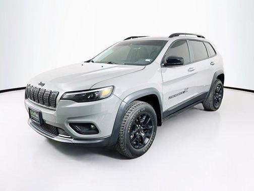 Sting-Gray Clearcoat 2022 Jeep Cherokee X 4x4