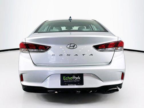 2018 Hyundai SONATA SEL