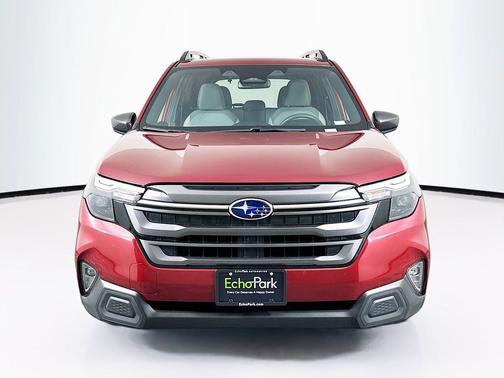 Crimson Red Pearl 2025 Subaru Forester Premium