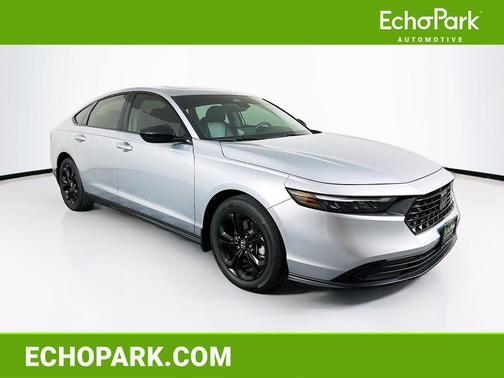 Solar Silver Metallic 2025 Honda Accord SE