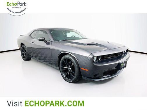 2018 Dodge Challenger SXT