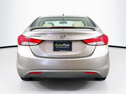 Desert Bronze 2013 Hyundai ELANTRA GLS