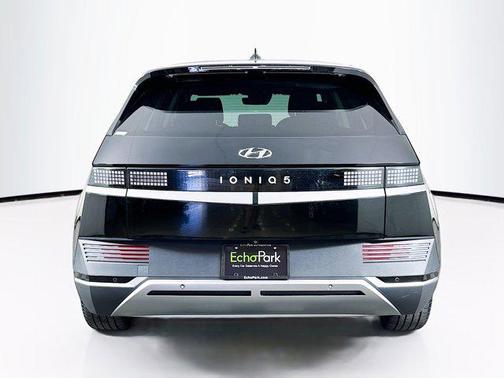 2022 Hyundai IONIQ 5 SE