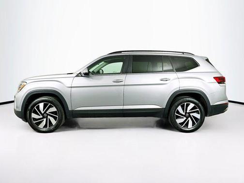 2025 Volkswagen Atlas 2.0T SE w/Technology 4MOTION