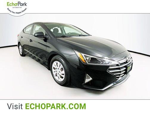 2020 Hyundai ELANTRA SE