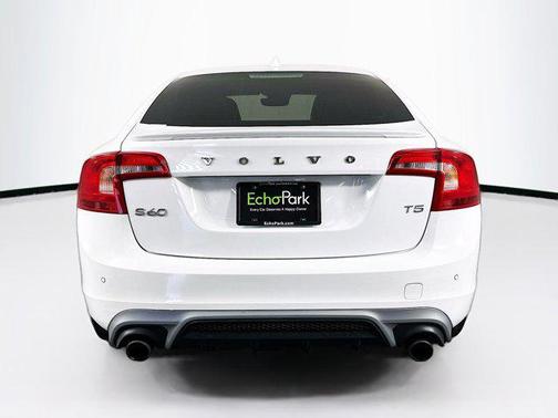 2016 Volvo S60 T5 R-Design Special Edition