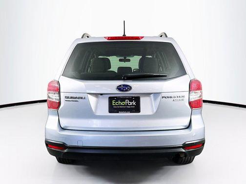 Ice Silver Metallic 2014 Subaru Forester 2.5i Premium